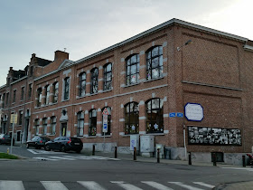 École communale Les Cèdres - La Roseraie