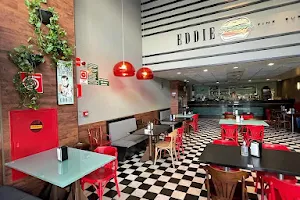 Eddie Fine Burgers - Vila da Serra image
