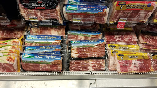 Grocery Store «Jewel-Osco», reviews and photos, 13200 Village Green Dr, Huntley, IL 60142, USA