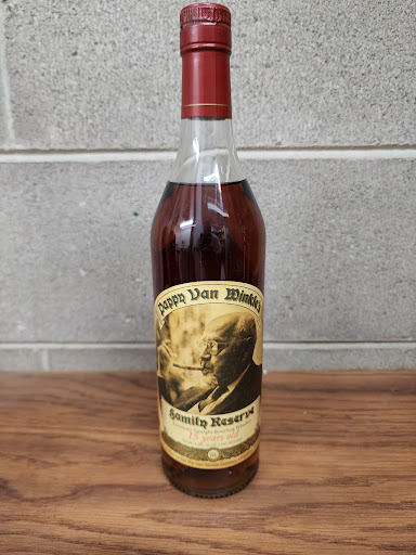 Liquor Store «Canyon City Liquor», reviews and photos, 424 W Foothill Blvd, Azusa, CA 91702, USA