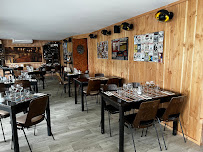 Atmosphère du Restaurant français Restaurant L'Olivier à Arès - n°13