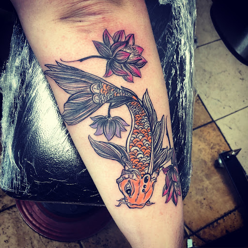 Tattoo Shop «Iicon Tattoo», reviews and photos, 2915 Del Paso Blvd, Sacramento, CA 95815, USA