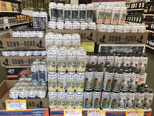 Liquor Store «Bottle Shop Discount Liquors», reviews and photos, 909 Shaker Rd, Longmeadow, MA 01106, USA