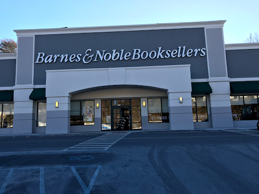 Barnes & Noble, 2614 Central Park Ave, Yonkers, NY 10710, USA, 