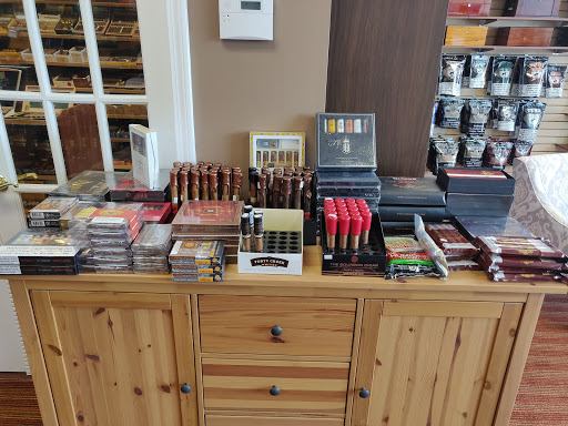 Tobacco Shop «Fine Cigar & Tobacco House LLC», reviews and photos, 192 W Main St, Avon, CT 06001, USA