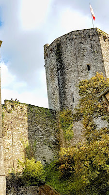 Donjon à Bricquebec-en-Cotentin
