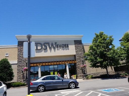 Shoe Store «DSW Designer Shoe Warehouse», reviews and photos, 6722 Charlotte Pike, Nashville, TN 37209, USA