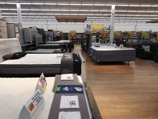 Discount Store «Big Lots», reviews and photos, 7005 Clairton Rd, West Mifflin, PA 15122, USA