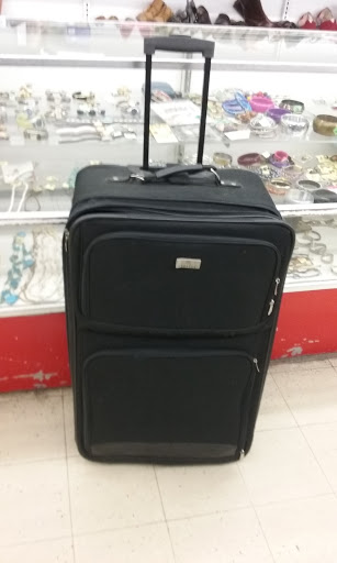 Thrift Store «Village Discount Outlet Store 07», reviews and photos, 7443 S Racine Ave, Chicago, IL 60636, USA