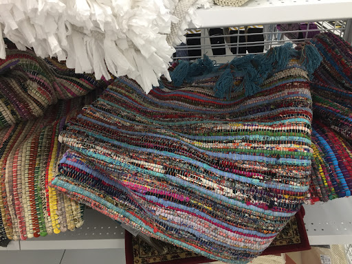 Clothing Store «Ross Dress for Less», reviews and photos, 1001 Pontiac Rd, Drexel Hill, PA 19026, USA