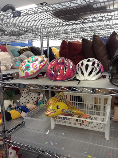 Thrift Store «Goodwill Industries Store & Donation Center», reviews and photos, 30 Broadway, Elmwood Park, NJ 07407, USA
