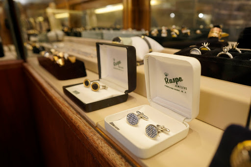 Jewelry Store «Raspa Jewelers», reviews and photos, 4 N 10th Ave, Highland Park, NJ 08904, USA