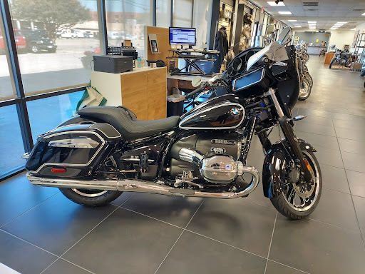 Motorcycle Dealer «BMW Motorcycles of North Dallas», reviews and photos, 900 K Ave #300, Plano, TX 75074, USA
