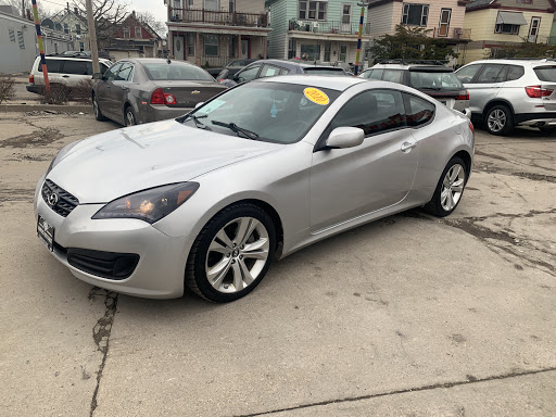 Used Car Dealer «DIAMOND AUTO SALES AND SERVICES 2016», reviews and photos, 1801 W Forest Home Ave, Milwaukee, WI 53204, USA