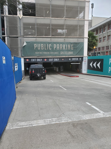 Horton Plaza Parking Garage