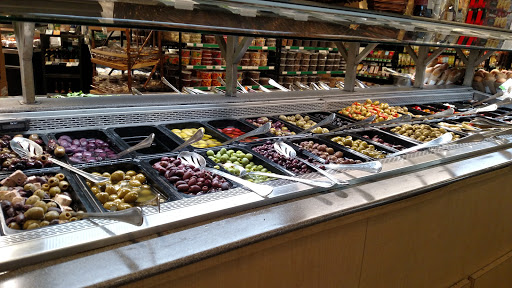 Grocery Store «Gateway Market», reviews and photos, 2002 Woodland Ave, Des Moines, IA 50312, USA