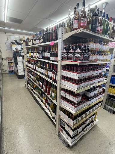 Liquor Store «Green Frog Liquor», reviews and photos, 567 W Fremont St, Stockton, CA 95203, USA