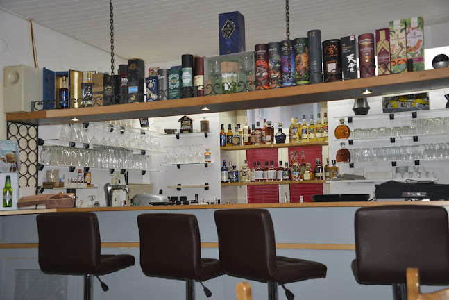 Rollis Lounge Bar - Bar