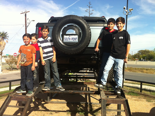 Used Car Dealer «Southpoint Automotive LLC», reviews and photos, 6915 Interstate 35 Access Rd, San Antonio, TX 78224, USA