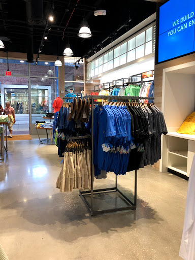 Sportswear Store «Columbia PFG at Disney Springs», reviews and photos, 1520 Buena Vista Dr, Orlando, FL 32836, USA