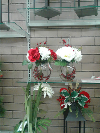 Craft Store «Michaels», reviews and photos, 650 Sunrise Hwy, Valley Stream, NY 11581, USA