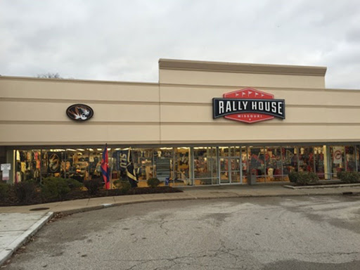 Sportswear Store «Rally House Mid Rivers», reviews and photos, 267 Mid Rivers Mall Dr, St Peters, MO 63376, USA