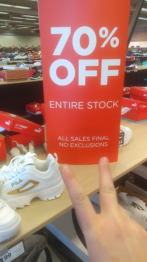 Shoe Store «Off Broadway Shoe Warehouse», reviews and photos, 13400 Jamboree Rd, Irvine, CA 92602, USA