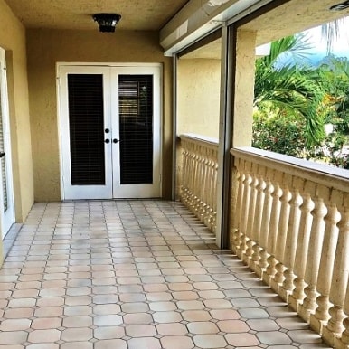 Real Estate Agency «Real Living First Service Realty - Miami Lakes Office», reviews and photos, 7900 NW 155th St #107, Hialeah, FL 33016, USA