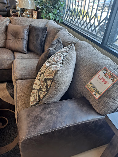 Furniture Store «Casa Leaders Inc», reviews and photos, 1200 Pacific Coast Hwy, Wilmington, CA 90744, USA