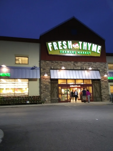 Grocery Store «Fresh Thyme Farmers Market- W. Des Moines», reviews and photos, 2900 University Ave, West Des Moines, IA 50266, USA