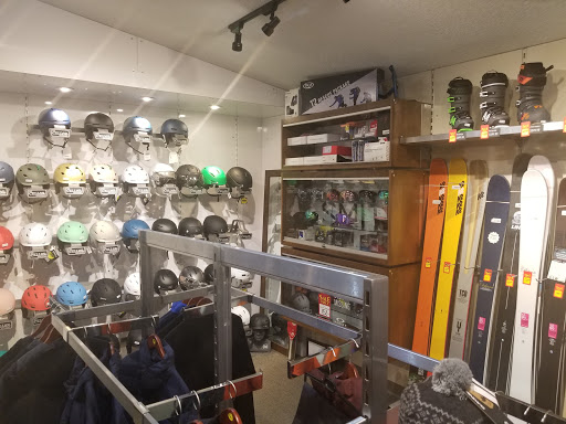 Ski Cellar Snowboard - North