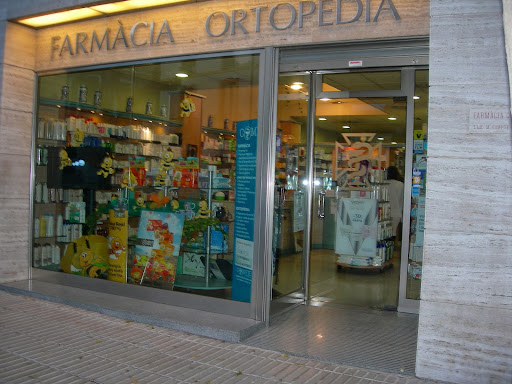 Farmàcia Compte-Barceló, C.B en Falset