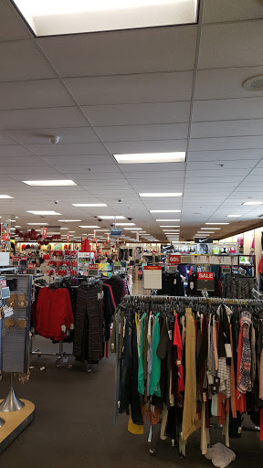 Shopping Mall «Cypress Village Shopping Center», reviews and photos, 14001 - 14271 Jeffrey Rd, Irvine, CA 92620, USA