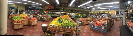Grocery Store «Whole Foods Market», reviews and photos, 11660 Plaza America Dr, Reston, VA 20190, USA