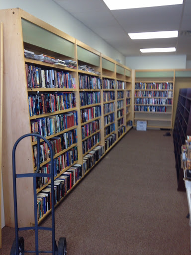 Used Book Store «Al’s Old and New Book Store», reviews and photos, 360 E William St #102, Wichita, KS 67202, USA