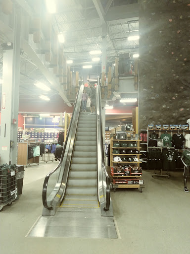 Shopping Mall «Meridian Mall», reviews and photos, 1982 W Grand River Ave, Okemos, MI 48864, USA