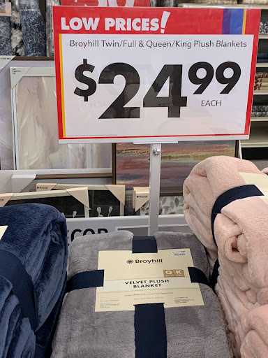 Discount Store «Big Lots», reviews and photos, 1245 Polaris Pkwy, Columbus, OH 43240, USA