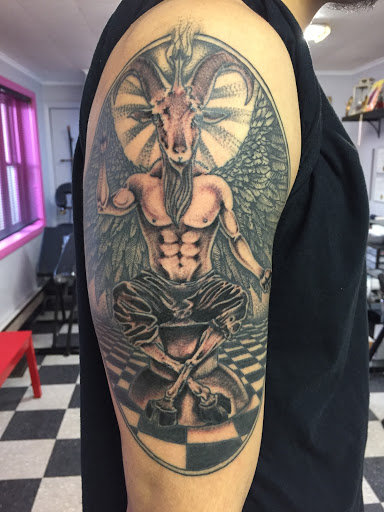 Tattoo Shop «Pink Raven Tattoos», reviews and photos, 219 Broadway #4, Saratoga Springs, NY 12866, USA