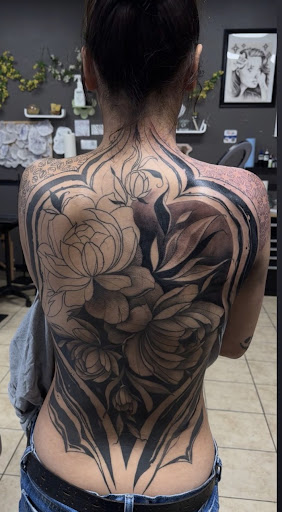 Explore underarm tattoo ideas, creative tattoo ideas in Houston, available at 333 Tattoo Studio HTX