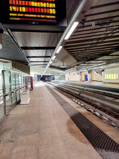 Station Brussel-Schuman