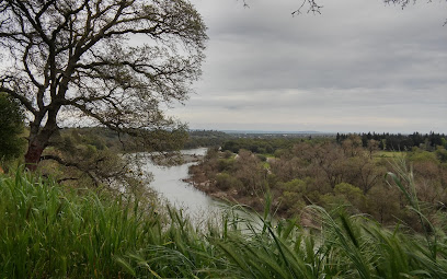 Folsom Bluffs