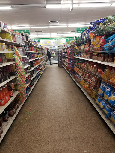 Dollar Store «Dollar Tree», reviews and photos, 21450 Jamaica Ave, Queens Village, NY 11428, USA