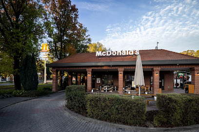 McDonald,s - Kecskemét, Izsáki út 3, 6000 Hungary