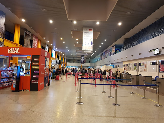 Aeroportul Internațional Avram Iancu Cluj - <nil>