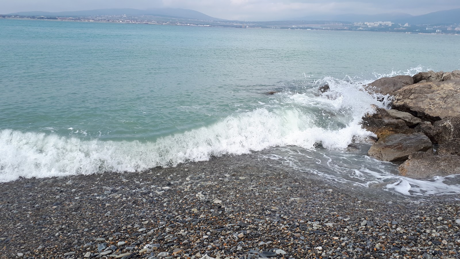 Φωτογραφία του Kempinski beach και το όμορφο τοπίο του