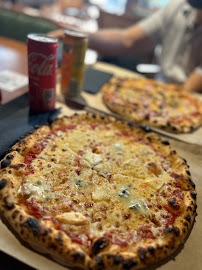 Plats et boissons du Pizzeria LA PIAZZA Drive Restaurant Pizza & Smash Burger à Oyonnax - n°9
