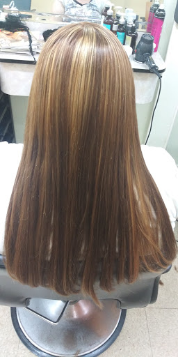 Hair Salon «Fabulous Hair Salon», reviews and photos, 159 S 4th Ave, Mt Vernon, NY 10550, USA