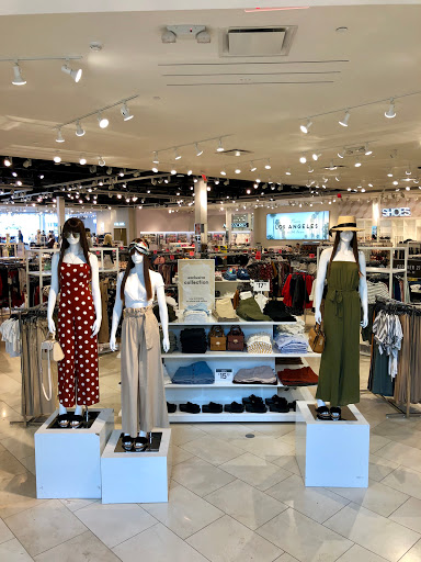 Clothing Store «Forever 21», reviews and photos, 100 Viewmont Dr #804, Scranton, PA 18508, USA
