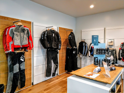 Motorcycle Dealer «CalMoto Livermore», reviews and photos, 952 N Canyons Pkwy, Livermore, CA 94551, USA