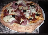 Plats et boissons du Restaurant Camion Pizza Vesuvio à Porto-Vecchio - n°2